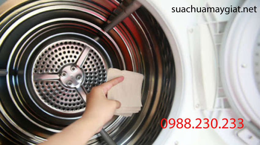 vệ sinh máy giặt hitachi để máy hoạt động trơn tru bền bỉ