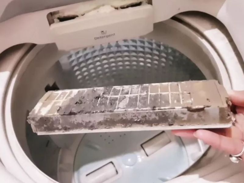Dấu hiệu nhận biết cần vệ sinh máy giặt tại Ba Đình 