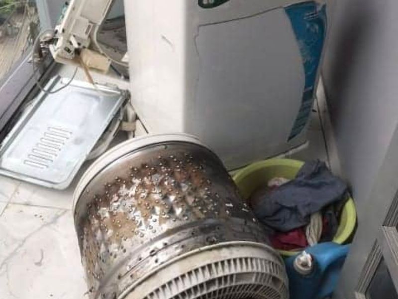 Thời gian cần vệ sinh máy giặt tại Long Biên 