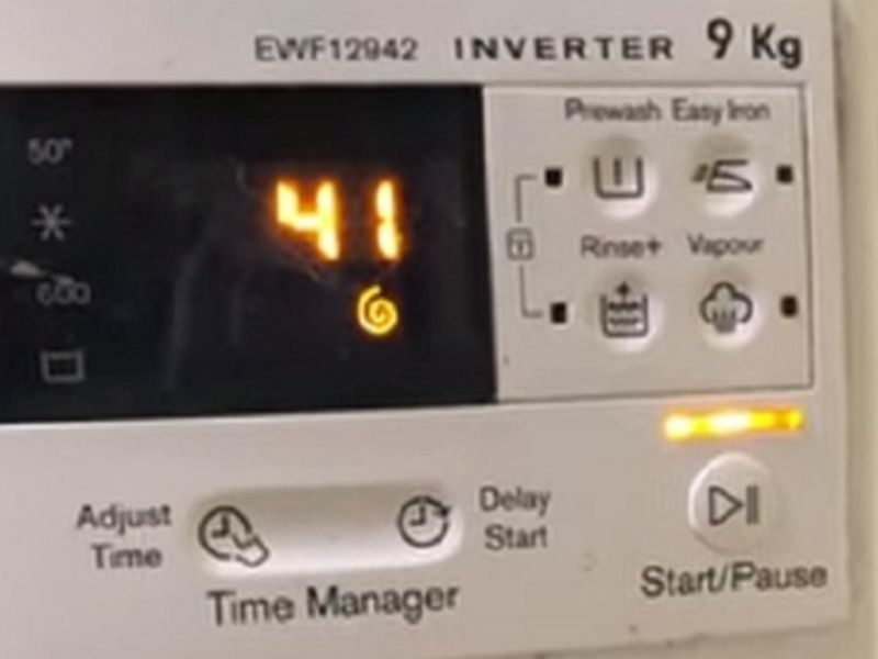 dấu hiệu nhận biết lỗi E41 máy giặt Sanyo 