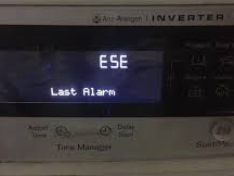 Dấu hiệu nhận biết lỗi E5E máy giặt Electrolux