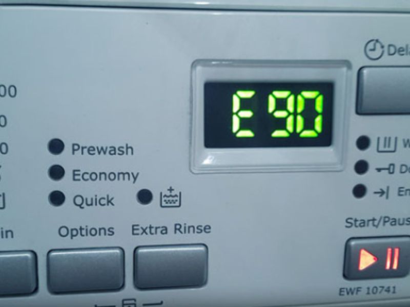 Dấu hiệu nhận biết lỗi E90 máy giặt Electrolux