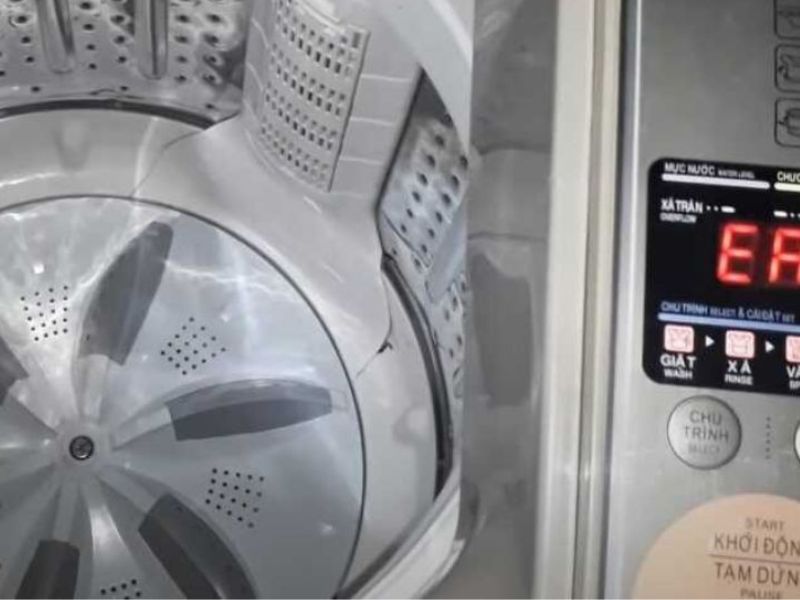 Dấu hiệu nhận biết lỗi EA máy giặt Sanyo 
