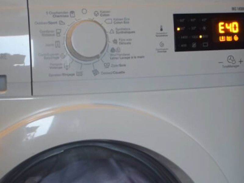 Nguyên nhân và cách sửa lỗi E40 máy giặt Electrolux