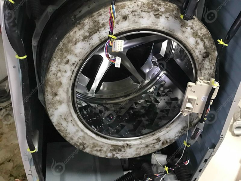 Thời gian định kỳ vệ sinh máy giặt nội địa Nhật